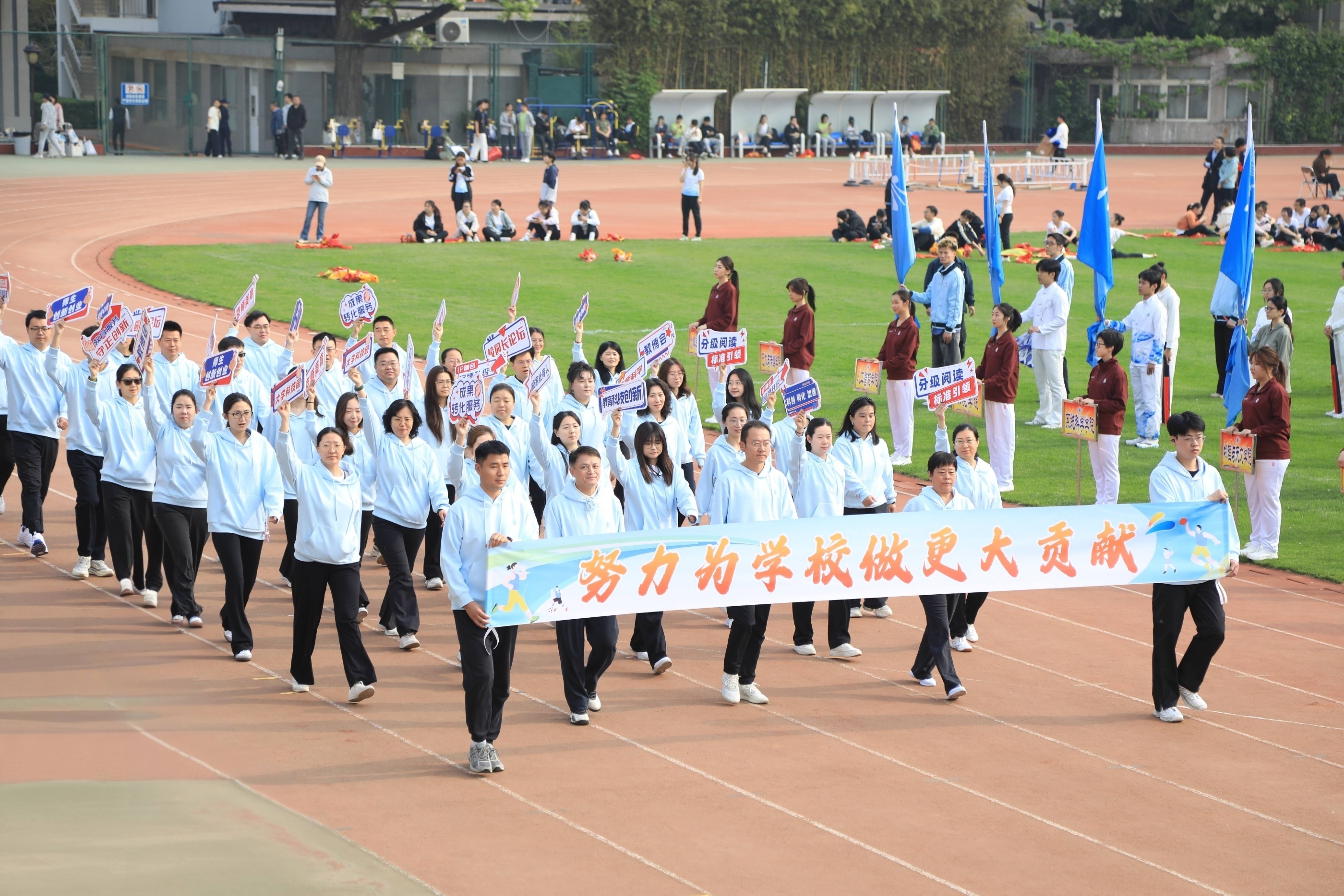 9fc2c0d24cb4cdea3caacb175317f8ec.jpg